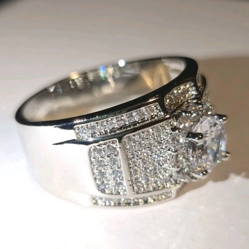 Elegant Men's 4 Ct Lab Created Diamond Blinged Out 925 Silver Wedding Band